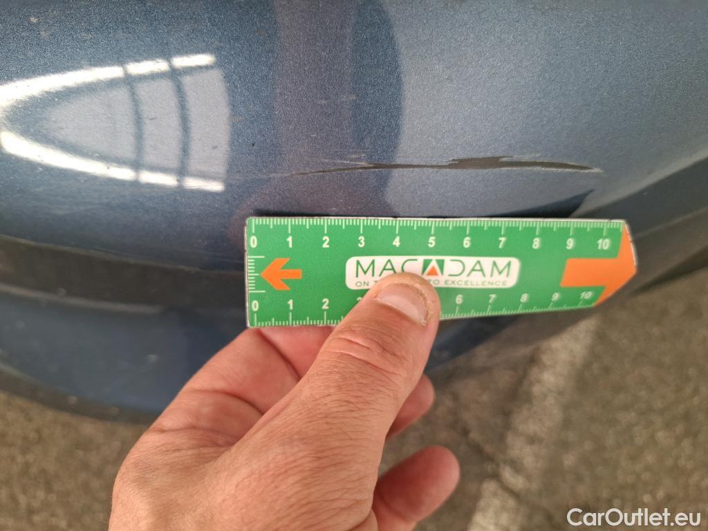  Ford  Kuga FORD  / 2019 / 5P / SUV 2.5 190 hybrid Flexifuel Pshift Titanium #9