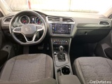  Volkswagen  Tiguan VOLKSWAGEN  5p SUV 2.0 TDI 150 DSG7 Confline Bus #5