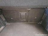  Peugeot  3008 PEUGEOT  / 2020 / 5P / SUV BLUEHDI 130 EAT8 SeS ALLURE #106
