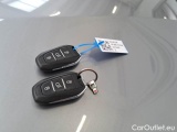  Peugeot  3008 PEUGEOT  / 2020 / 5P / SUV BLUEHDI 130 EAT8 SeS ALLURE #123