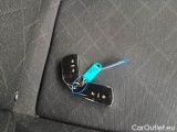  Volkswagen  Golf  VOLKSWAGEN / 2019 / 5P / BERLINA 2.0 TDI SCR 85KW LIFE DSG #48