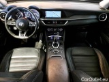  Alfa Romeo   STELVIO ALFA ROMEO / 2017 / 5P / SUV 2.2 TURBO DIESEL 190CV TI AT8 Q4 #3