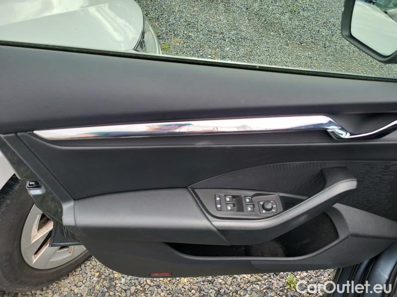  Skoda  Octavia  Lim. (NX3)(2020)  2.0TDI 85 Style 5d #41