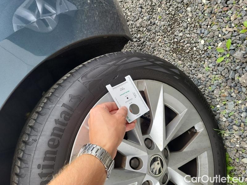  Skoda  Octavia  Lim. (NX3)(2020)  2.0TDI 85 Style 5d #13