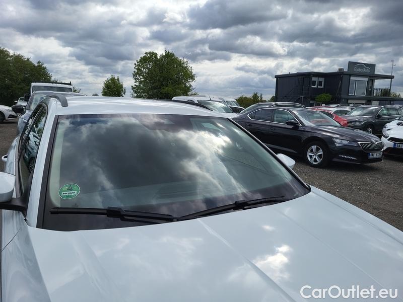  Skoda  Octavia  Combi (NX3)(2020) Oct.Co1.5TSI CNG 130 Active #1