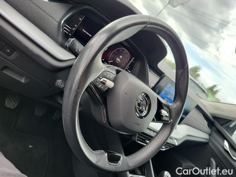  Skoda  Octavia  Lim. (NX3)(2020)  2.0TDI 85 Style 5d #44