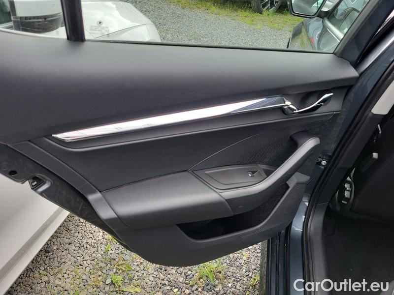  Skoda  Octavia  Lim. (NX3)(2020)  2.0TDI 85 Style 5d #36