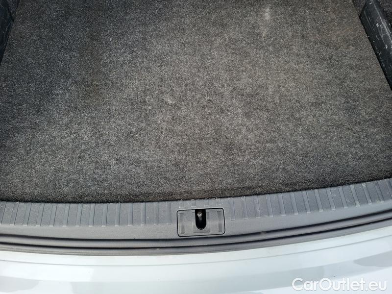  Skoda  Octavia  Combi (NX3)(2020) Oct.Co1.5TSI CNG 130 Active #12