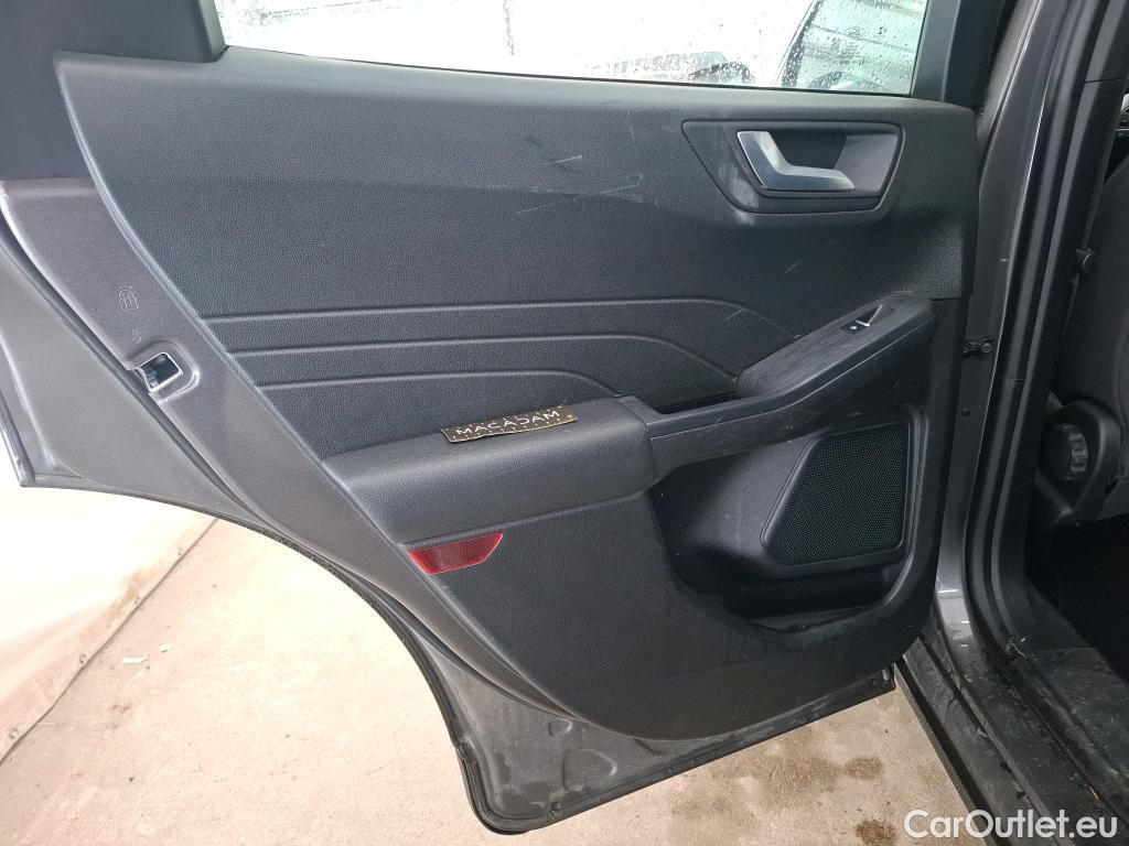  Ford  Kuga  Titanium Plug-In Hybrid 2.5 225CV BVA1 E6dT #10