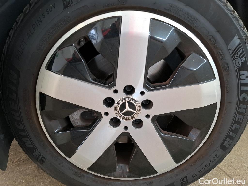  Mercedes  GLB MERCEDES-BENZ  / 2019 / 5P / SUV  200 d Business Line #7