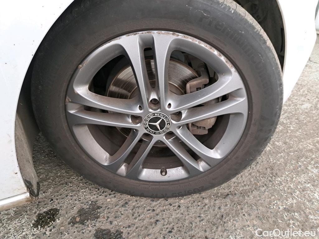  Mercedes  A-Klasse MERCEDES BENZ Classe A Compact  2018  5P  Berline A 180 d Business Line #8