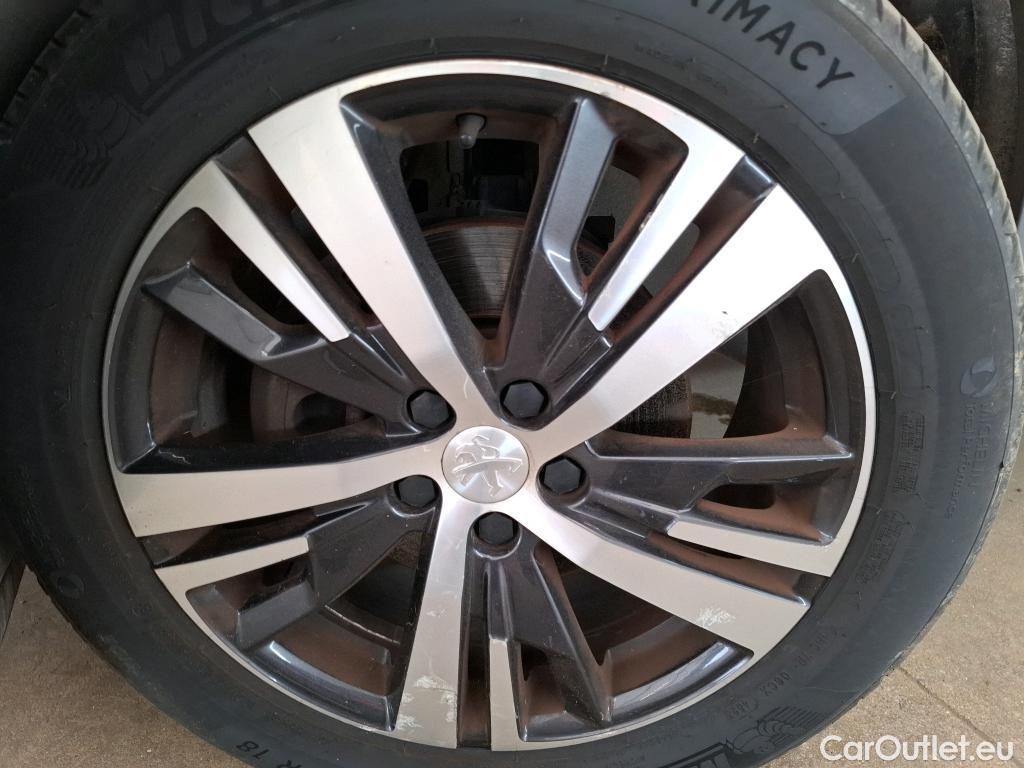  Peugeot  5008  Allure Business 1.5 HDi 130CV BVA8 E6d #28