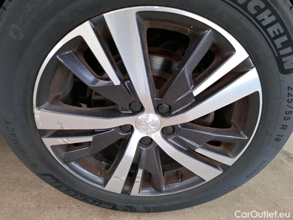  Peugeot  5008  Allure Business 1.5 HDi 130CV BVA8 E6d #34