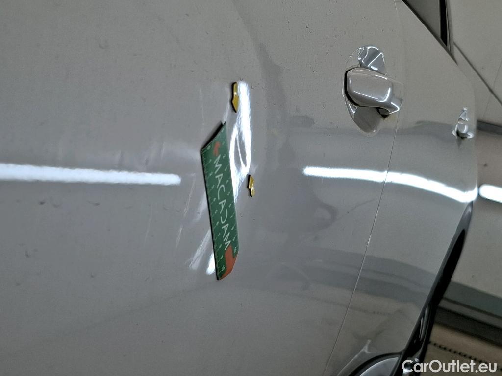  Peugeot  5008  Allure Business 1.5 HDi 130CV BVA8 E6d #4