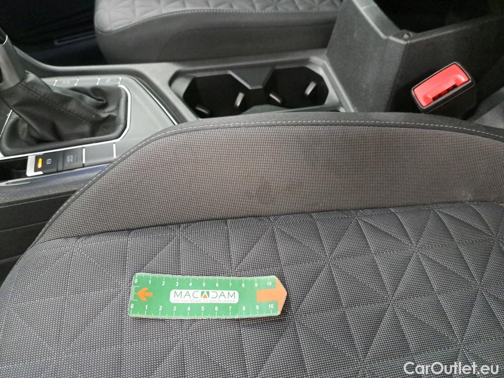  Volkswagen  Tiguan VOLKSWAGEN  / 2020 / 5P / SUV 2.0 TDI 150 DSG7 Life Business #4