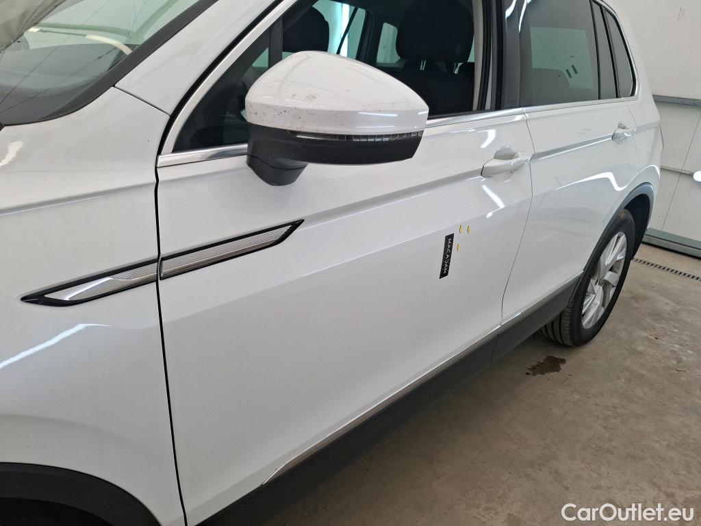  Volkswagen  Tiguan VOLKSWAGEN  / 2020 / 5P / SUV 2.0 TDI 150 DSG7 Elegance #10