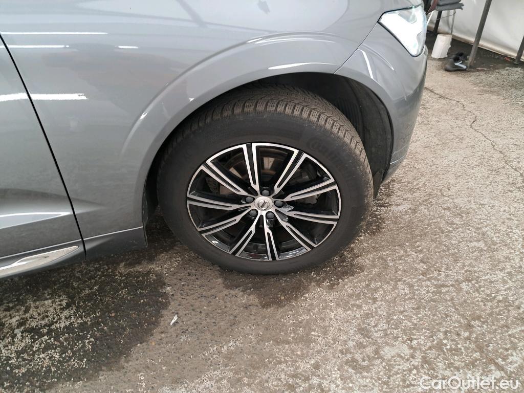  Volvo  XC60 VOLVO  / 2017 / 5P / SUV D4 AdB 190 GearTronic 8 Inscription Luxe #19