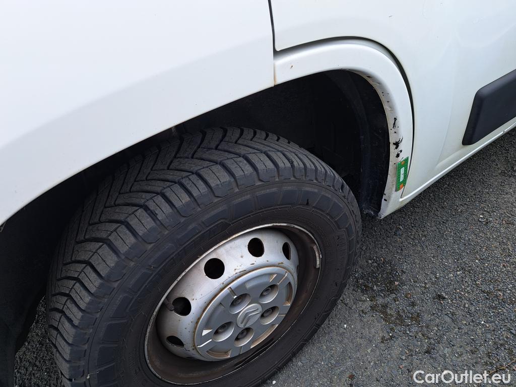  Citroen  Jumper CITROEN  VU 4p Fourgon vitré 35 L3H2 BlueHDi 110 BVM6 Confort #37
