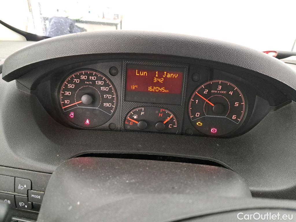  Citroen  Jumper CITROEN  VU 4p Fourgon vitré 35 L3H2 BlueHDi 110 BVM6 Confort #48