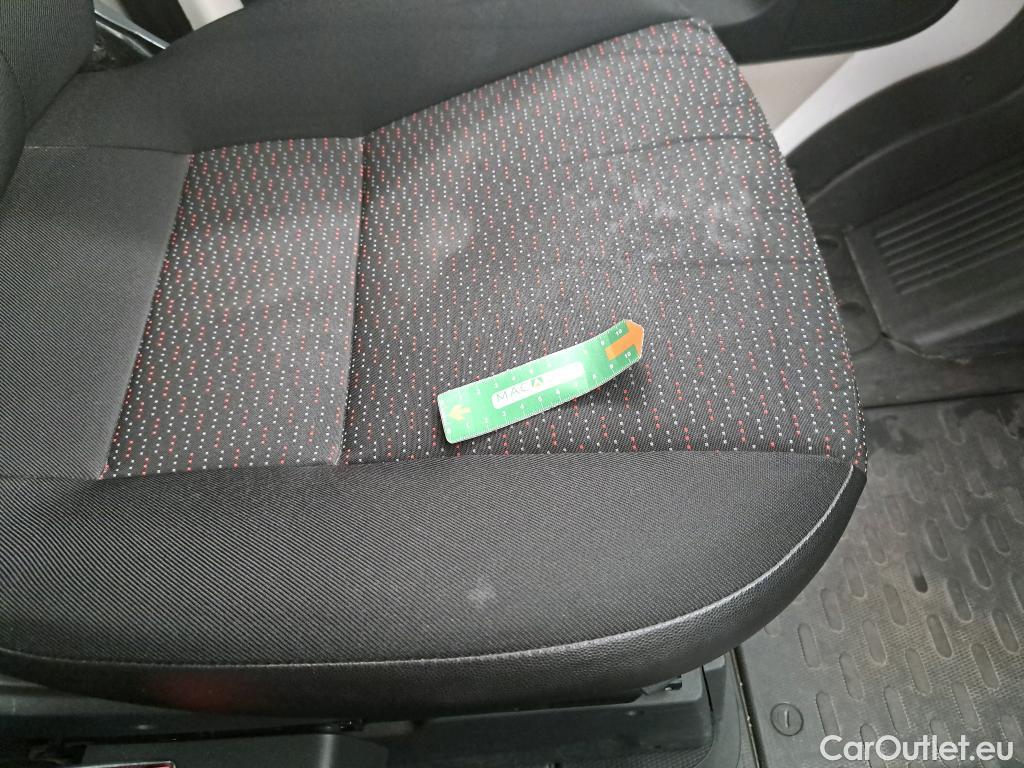  Citroen  Jumper CITROEN  VU 4p Fourgon vitré 35 L3H2 BlueHDi 110 BVM6 Confort #46