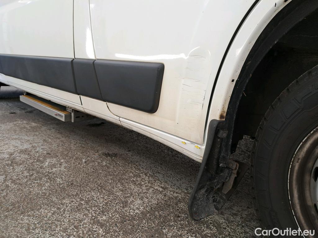  Citroen  Jumper CITROEN  VU 4p Fourgon vitré 35 L3H2 BlueHDi 110 BVM6 Confort #35