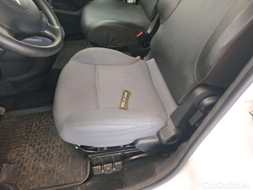  Citroen  Berlingo  Fourgon Confort L1 (Court) 1.6 BlueHDi 100CV BVM5 E6 #12