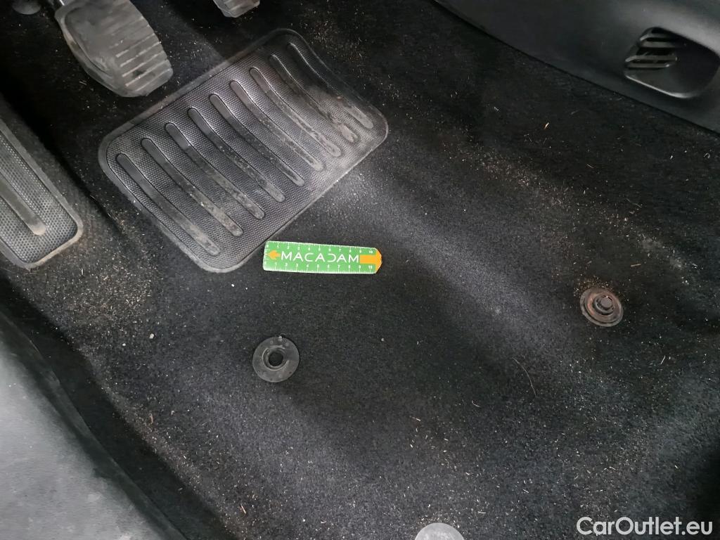  Citroen  C4 Cactus  Feel Nav Société 1.5 BlueHDi 100CV BVM6 E6dT / TRANSFO VP/VF #25