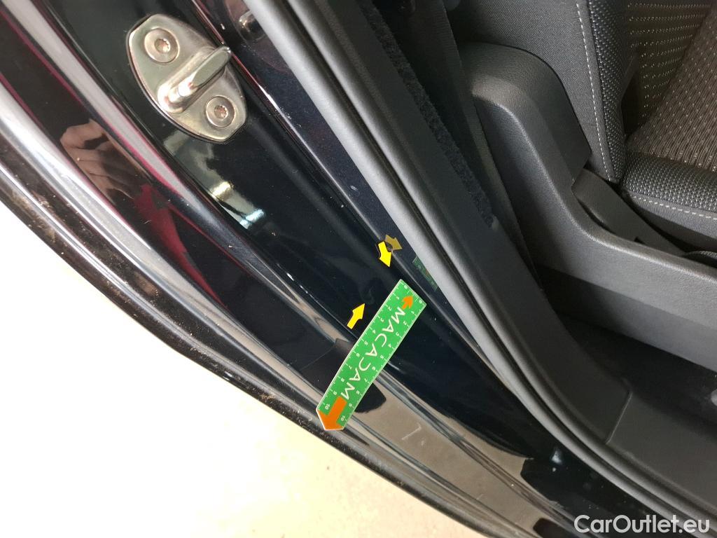  Volkswagen  Touran  United Start-Stop 2.0 TDI 115CV BVA7 7 Sieges E6dT #23