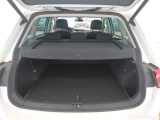  Volkswagen  Tiguan VOLKSWAGEN  / 2020 / 5P / SUV 2.0 TDI 150 DSG7 Elegance #8