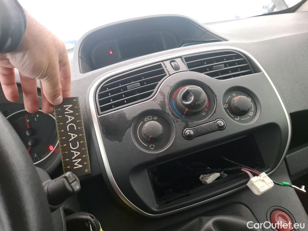  Renault  Kangoo  Express Grand Confort (L1) 1.5 dCi 75CV BVM5 E6 #24