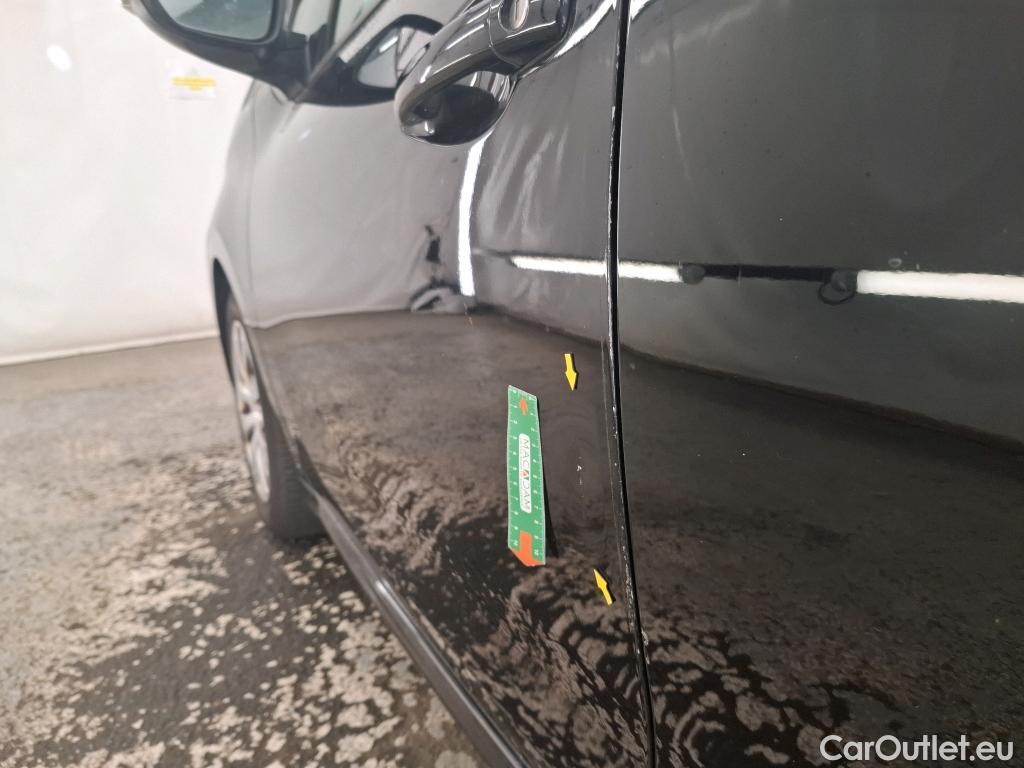  Peugeot  208  Affaire Premium Pack 1.6 HDi 75CV BVM5 E6 #1