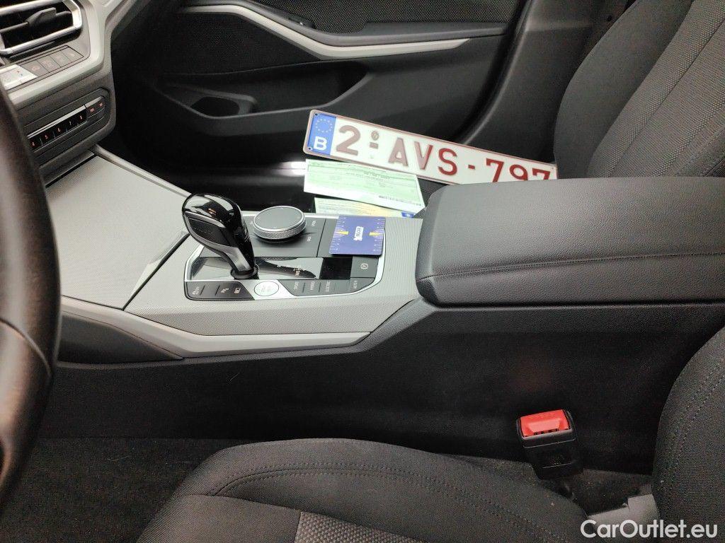 Bmw  Serie 3 BMW 3 Reeks Berline 320e (150 kW) 4d #39