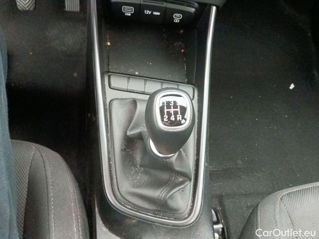 Hyundai  Bayon Hyundai  1.2i Twist 5d #26