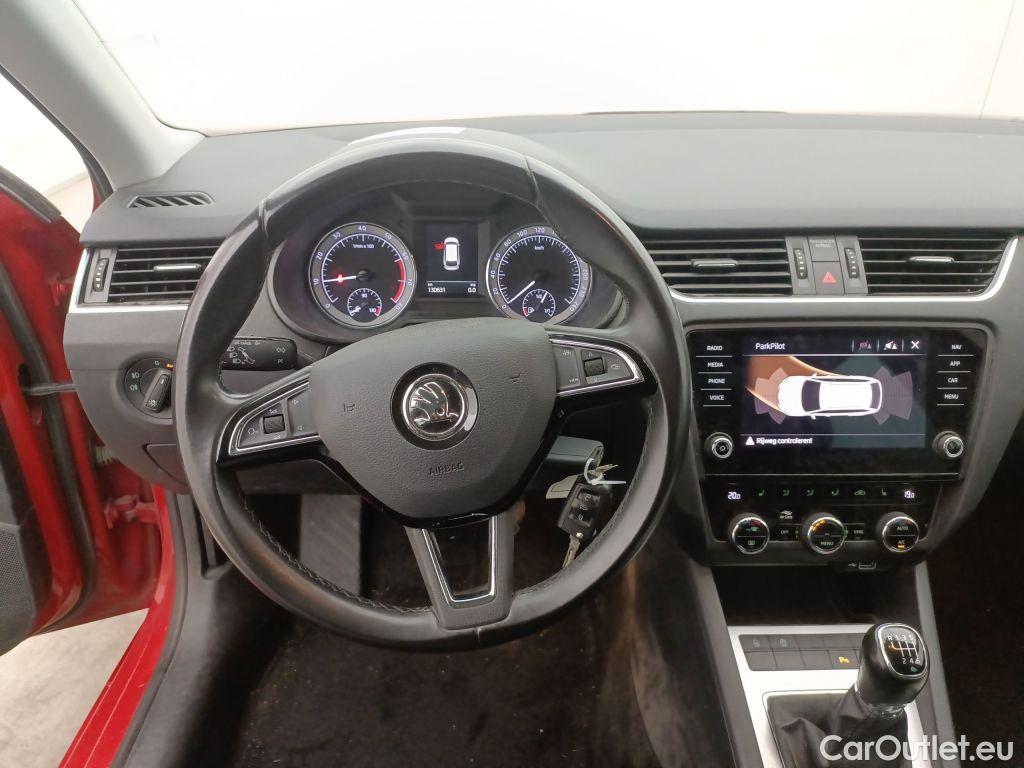 Skoda  Octavia Skoda  Combi 1.0 TSI GreenTec 85kW Ambition 5d #25