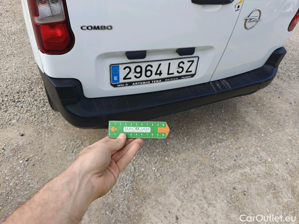  Opel  Combo OPEL  / 2018 / 3P / furgón derivado de turismo 1.5 TD 56kW (75CV) Express L H1 650kg #44