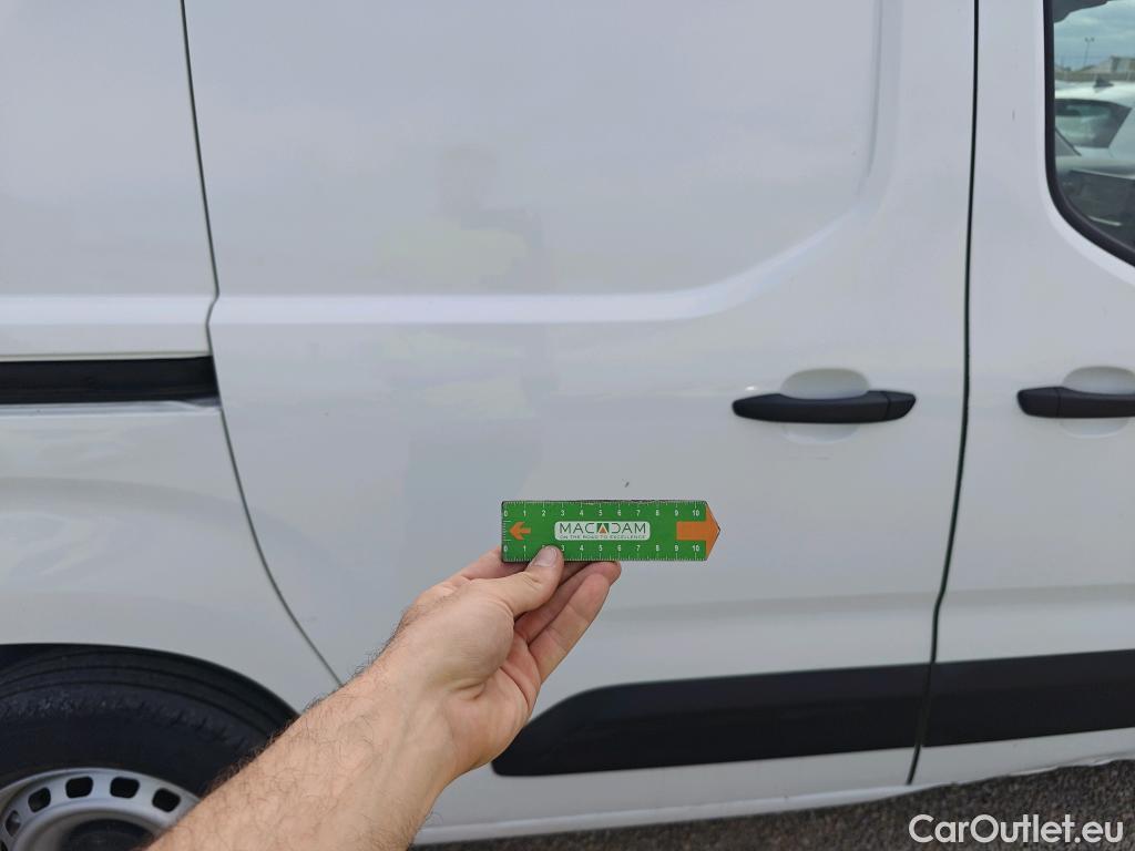  Opel  Combo OPEL  / 2018 / 3P / furgón derivado de turismo 1.5 TD 56kW (75CV) Express L H1 650kg #68
