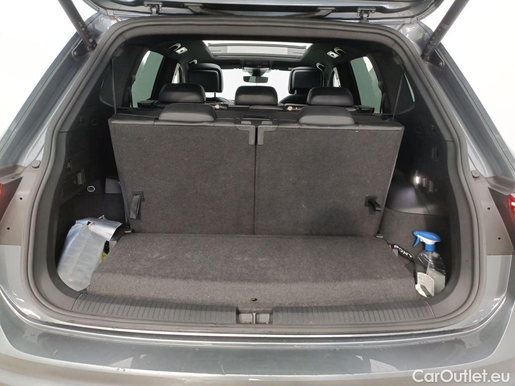 Volkswagen  Tiguan Volkswagen  Allspace 2.0 TDI DSG R-Line Business Premium 5d #14