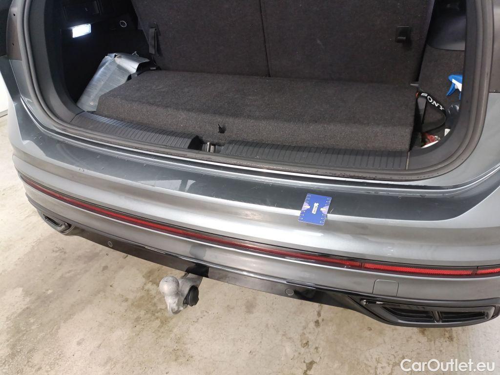 Volkswagen  Tiguan Volkswagen  Allspace 2.0 TDI DSG R-Line Business Premium 5d #37