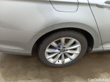  Volkswagen  Passat Volkswagen  Variant 2.0 TDI 90kW DSG Elegance Business 5d #56