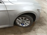  Volkswagen  Passat Volkswagen  Variant 2.0 TDI 90kW DSG Elegance Business 5d #59