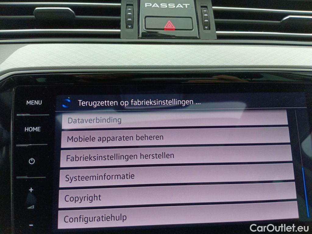 Volkswagen  Passat Volkswagen  Variant 2.0 TDI SCR 110kW DSG7 Style Business 5d #22