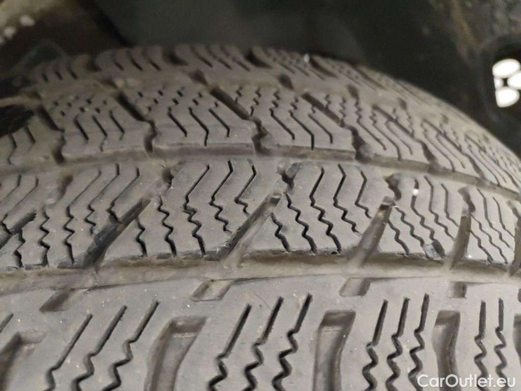 Volkswagen  Transporter Volkswagen  2.0 TDi SCR BMT 146/198 LWB 3.2T DSG 4d #17