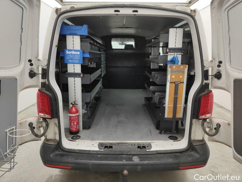 Volkswagen  Transporter Volkswagen  2.0 TDi SCR BMT 146/198 LWB 3.2T DSG 4d #14