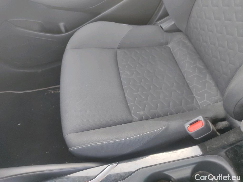  Toyota  Corolla TOYOTA  / 2019 / 5P / familiar 1.8 125H BUSINESS PLUS E-CVT TOU SPORT #57
