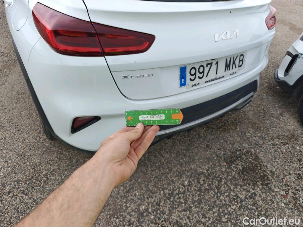  KIA  XCeed KIA  / 2022 / 5P / todoterreno 1.0 T-GDi Drive 88kW (120CV) #22