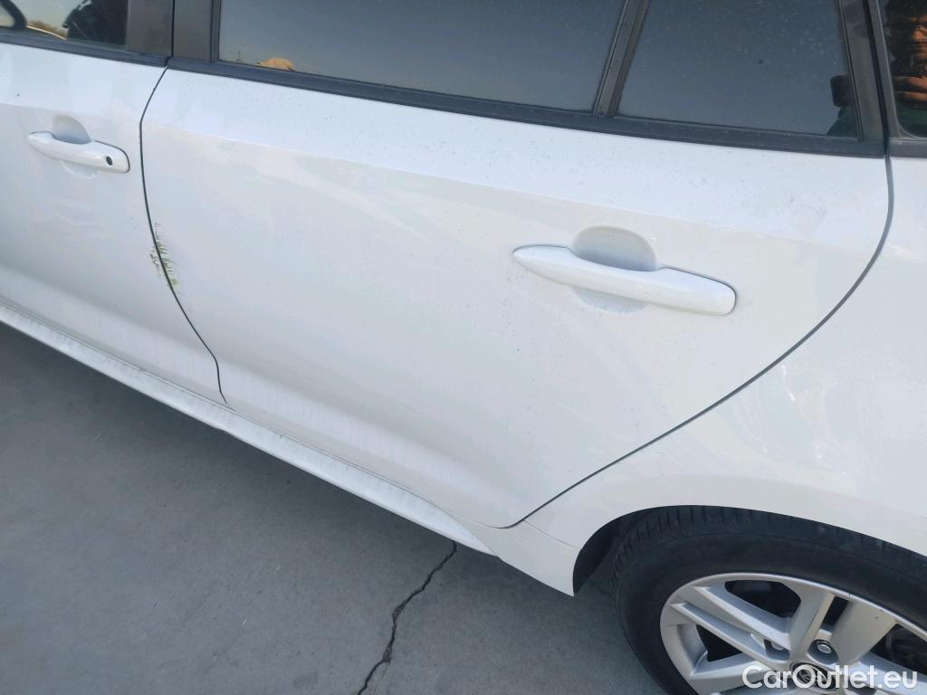  Toyota  Corolla TOYOTA  / 2019 / 5P / familiar 1.8 125H BUSINESS PLUS E-CVT TOU SPORT #5