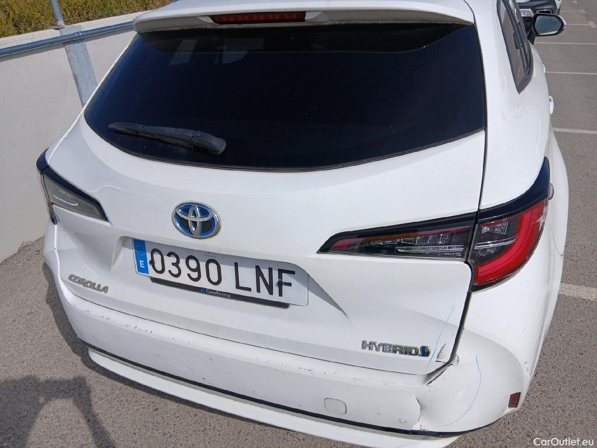  Toyota  Corolla TOYOTA  / 2019 / 5P / familiar 1.8 125H BUSINESS PLUS E-CVT TOU SPORT #30
