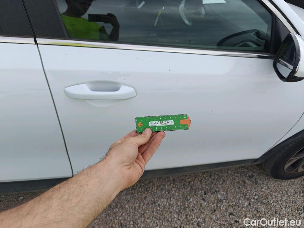  KIA  XCeed KIA  / 2022 / 5P / todoterreno 1.0 T-GDi Drive 88kW (120CV) #40
