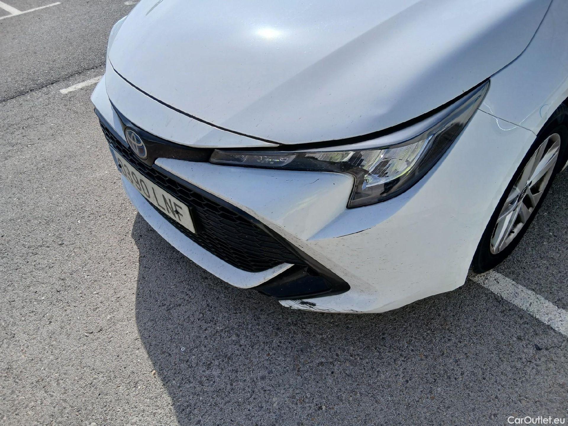 Toyota  Corolla TOYOTA  / 2019 / 5P / familiar 1.8 125H BUSINESS PLUS E-CVT TOU SPORT #4
