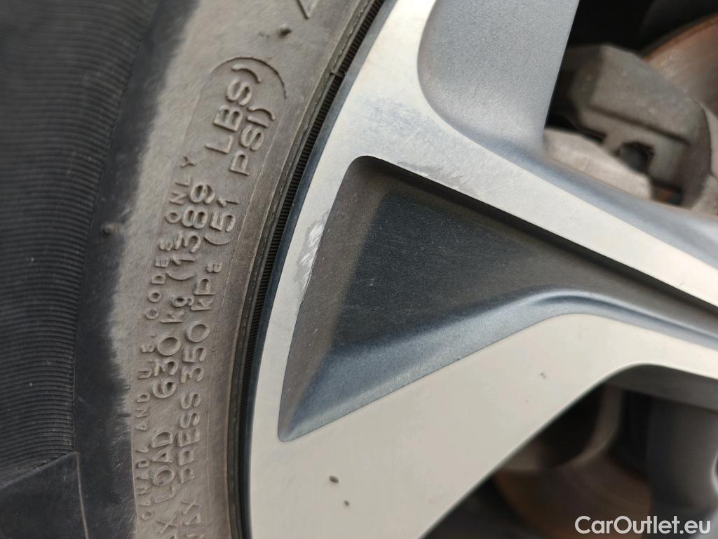  KIA  XCeed KIA  / 2022 / 5P / todoterreno 1.0 T-GDi Drive 88kW (120CV) #37